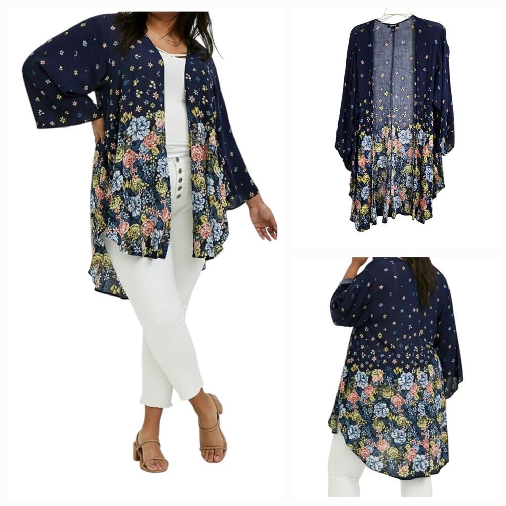 Torrid Crepe Kimono Navy Floral Cardigan Flowy Wrap Open Front Drapey Plus 1/2